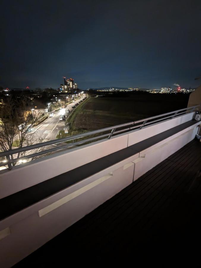 View Apartment Корнвестхайм Екстериор снимка